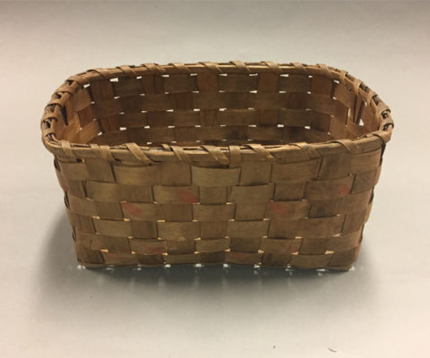 Side view of rectangular basket